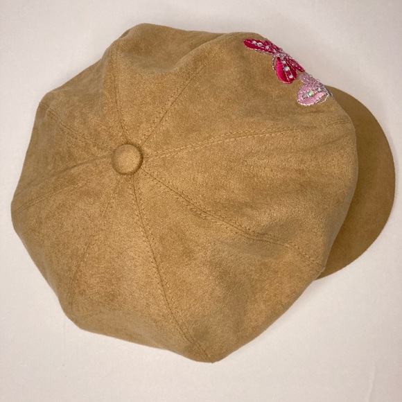 Girl’s Tan  Faux Suede Hat w/Embroidered Butterflies - Picture 3 of 6
